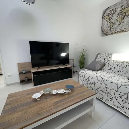 Apartament Rochefort, 3 Pieces, 6 Personnes - Fr-1-246b-49 Rochefort (Charente-Maritime)